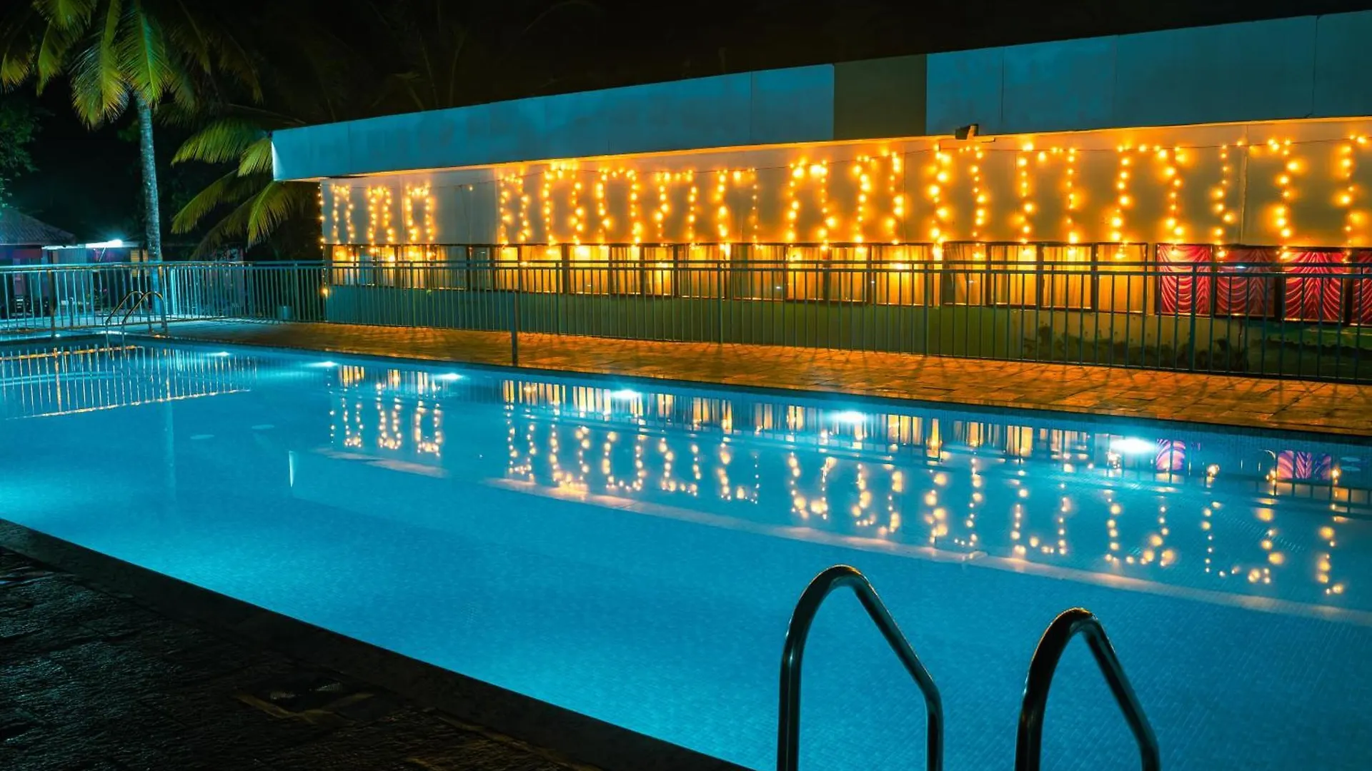 Munroe Island Lake Resort Mundrothuruth Indien
