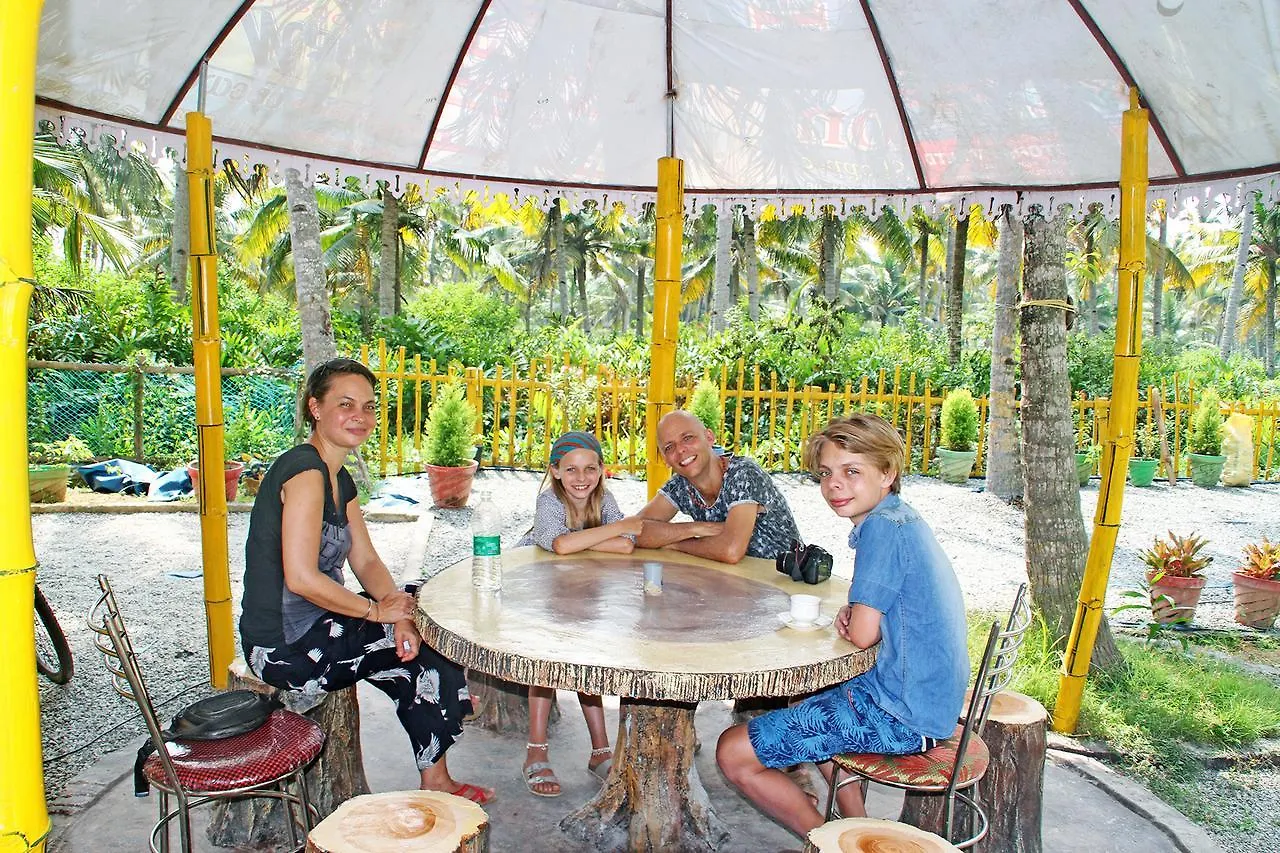 Munroe Island Lake Resort Mundrothuruth