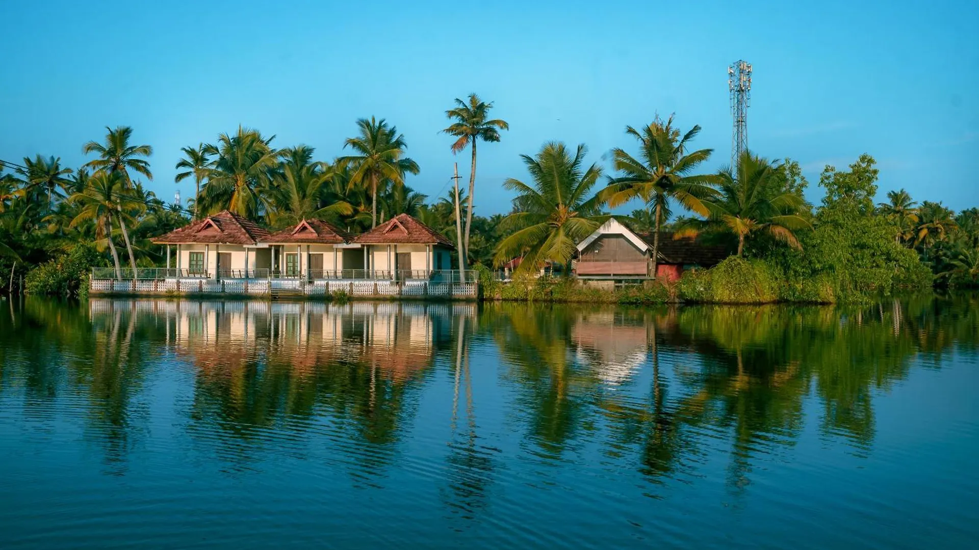 Munroe Island Lake Resort Mundrothuruth 0*,
