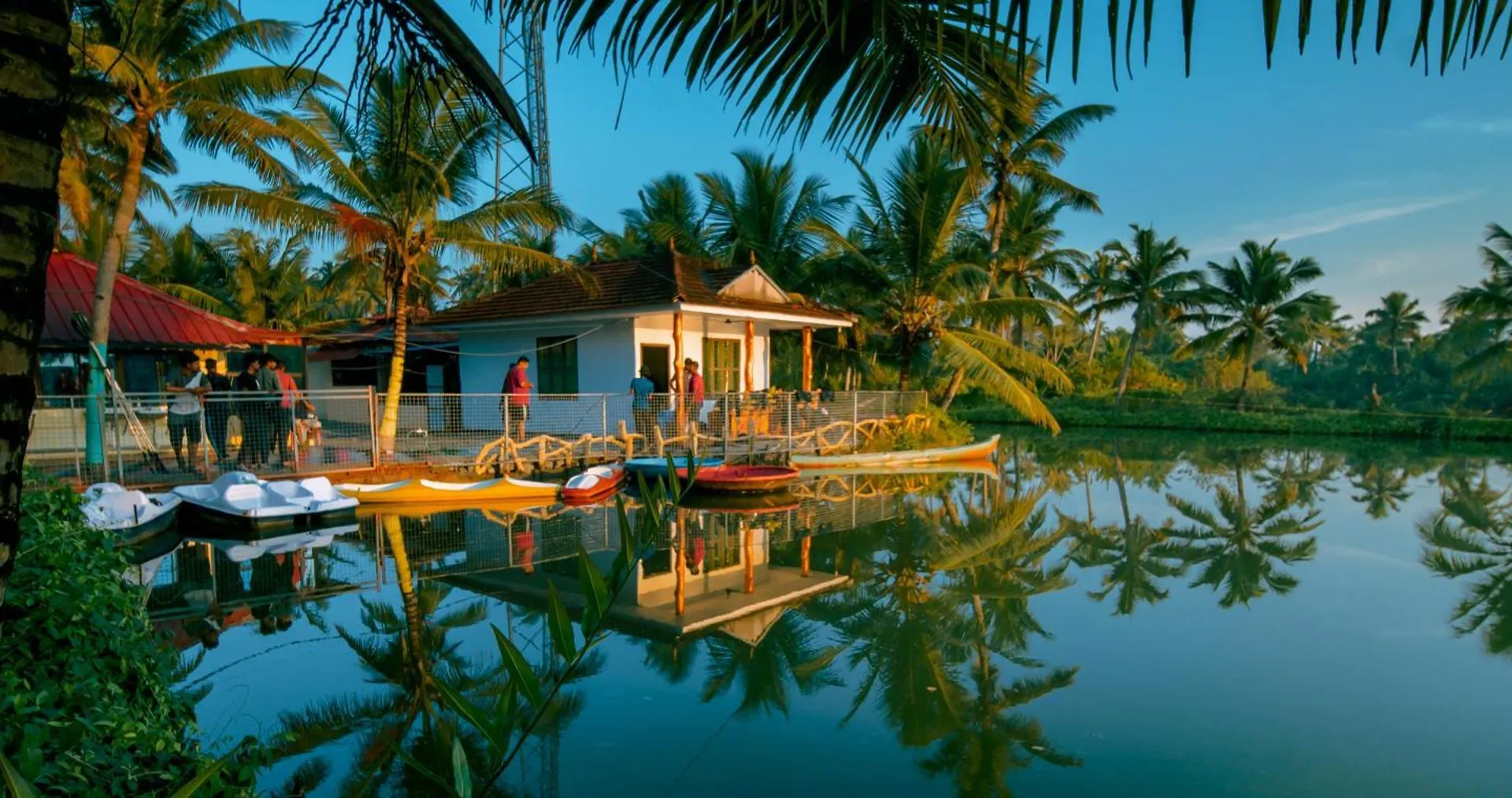 Munroe Island Lake Resort Mundrothuruth 0*,