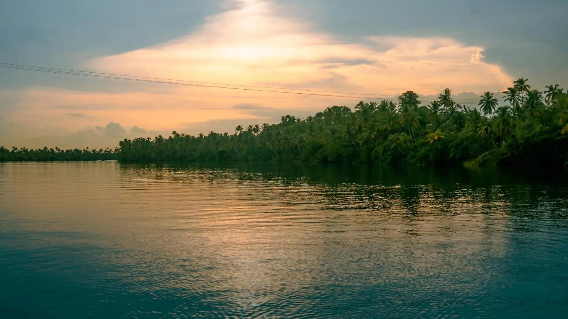 Munroe Island Lake Resort Mundrothuruth