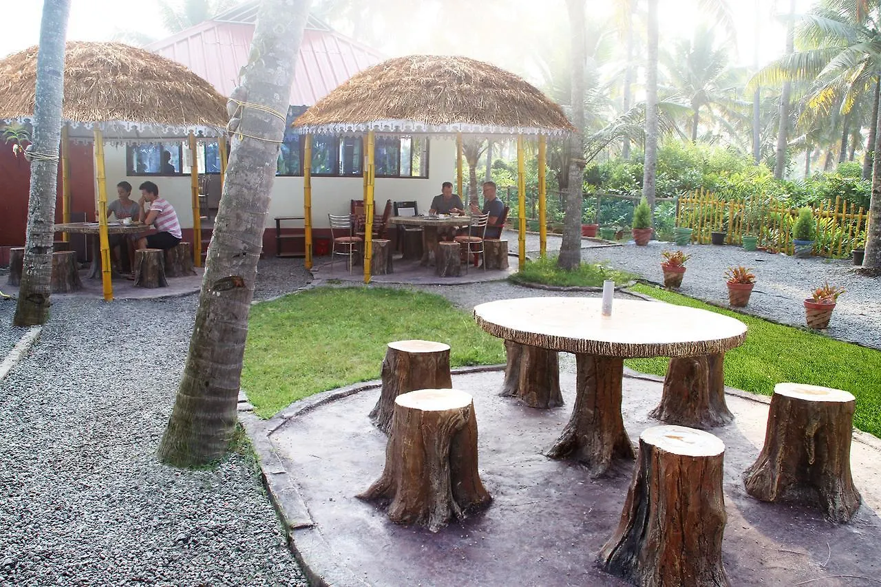 Munroe Island Lake Resort Mundrothuruth