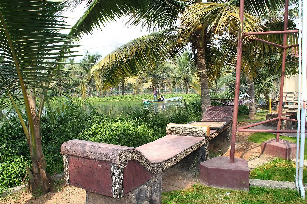 Munroe Island Lake Resort Mundrothuruth India